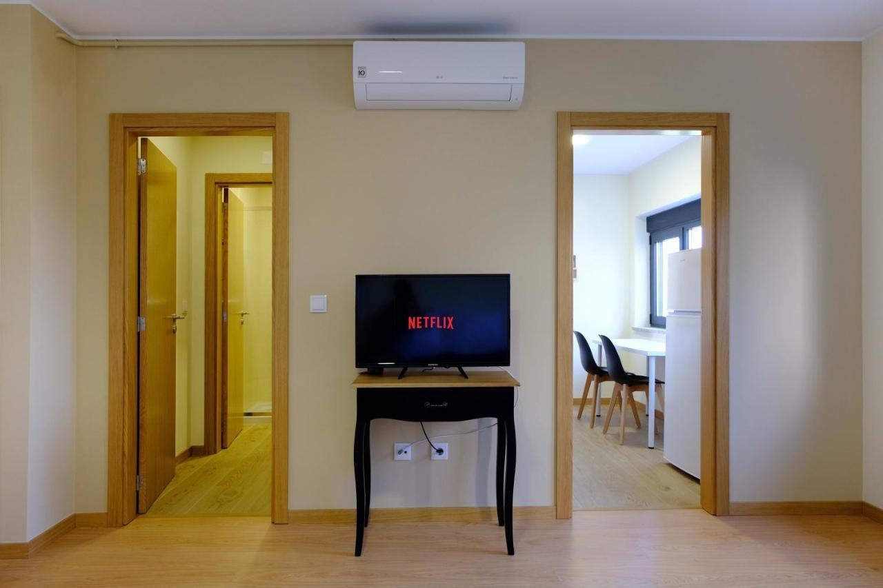 T1 com cozinha e vista magnífica no centro de Seia Apartamento Exterior foto