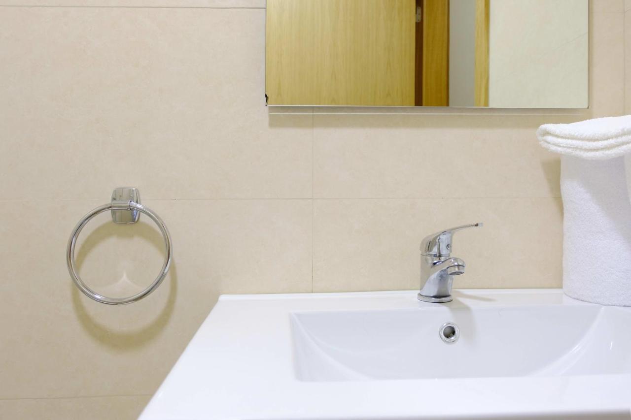 T1 com cozinha e vista magnífica no centro de Seia Apartamento Exterior foto